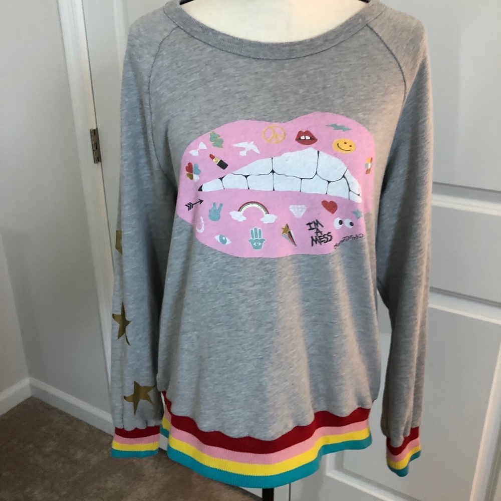 Sweatshirt